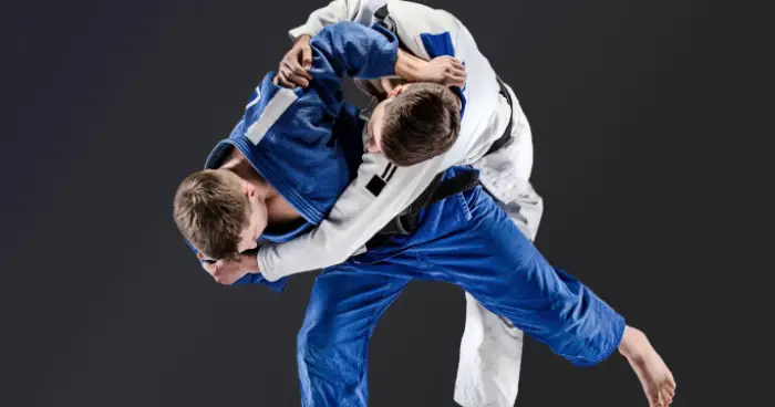 آیا آموزش دفاع شخصی می‌تواند به کاهش خشونت کمک کند؟